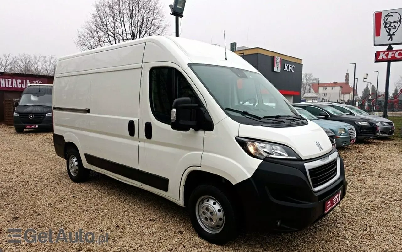 PEUGEOT Boxer 