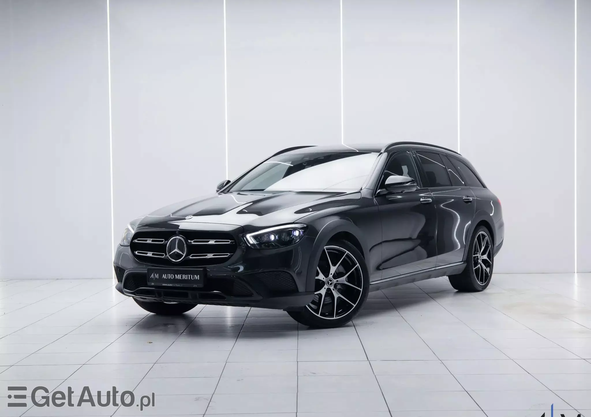 MERCEDES-BENZ Klasa E 220 d 4Matic T All-Terrain 9G-TRONIC Avantgarde