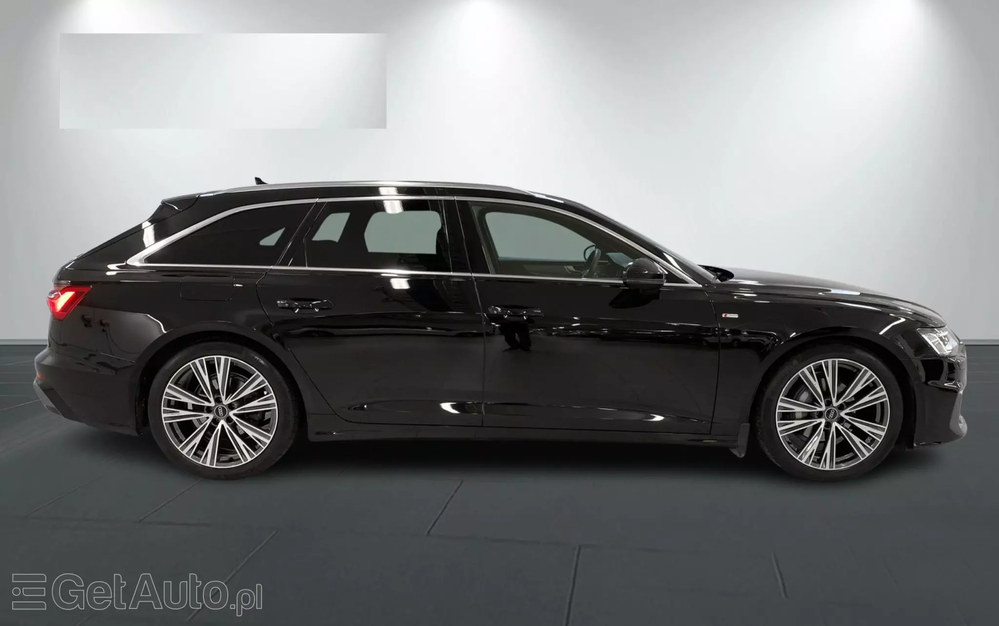 AUDI A6 Avant 40 TDI quattro S tronic S line