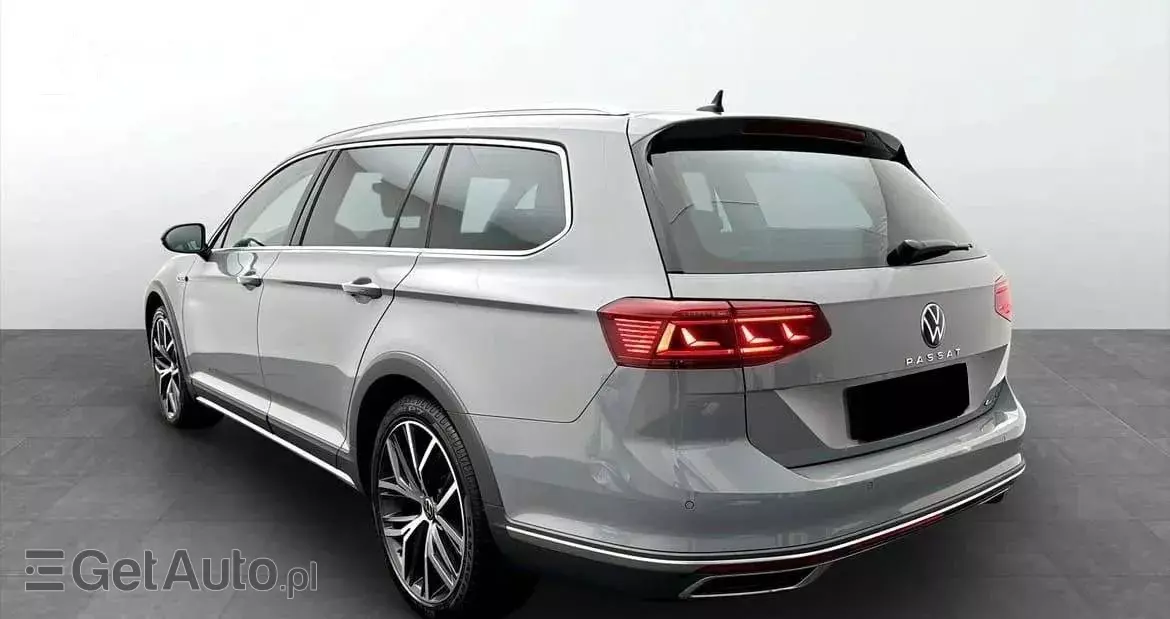 VOLKSWAGEN Passat Alltrack 