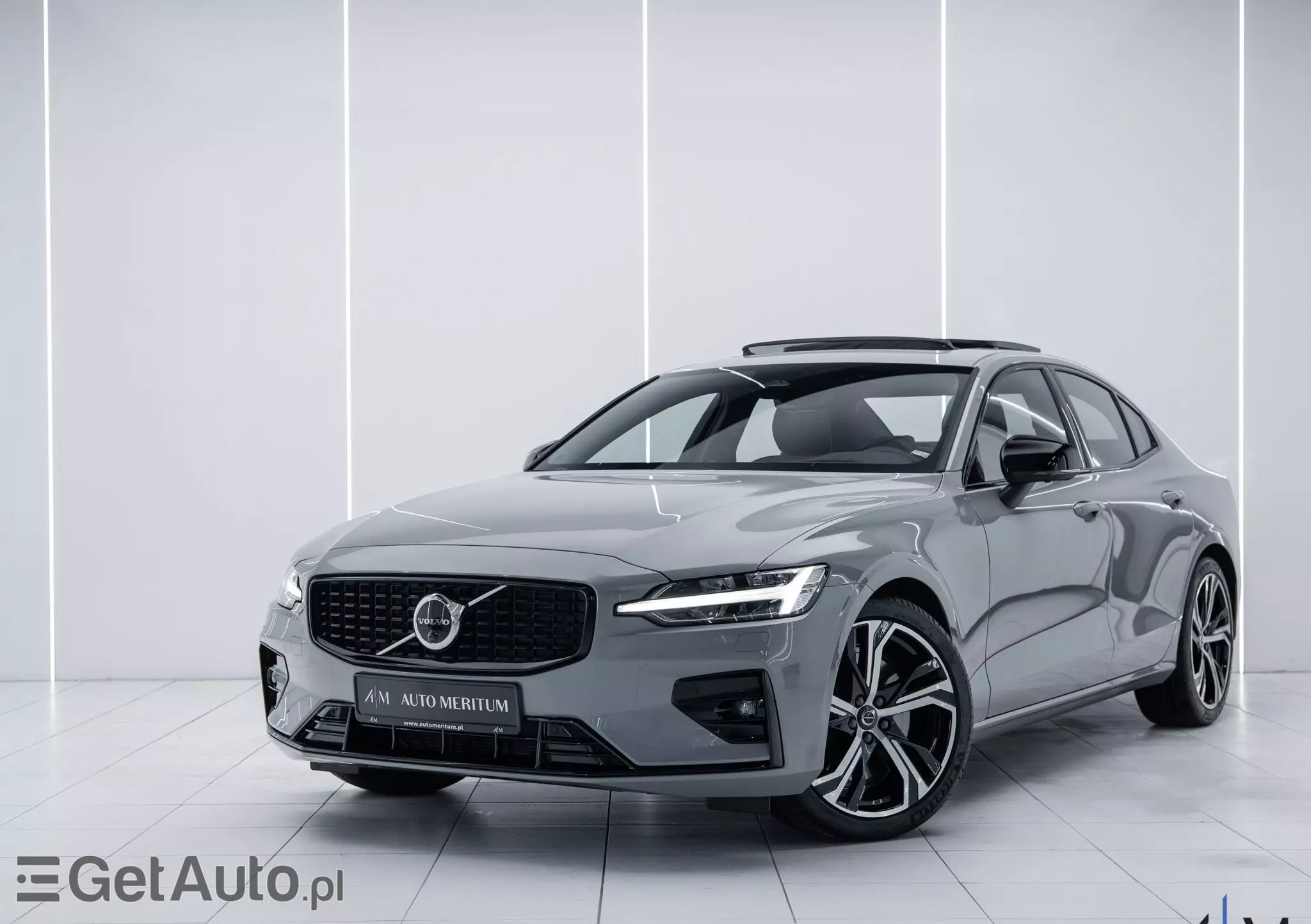 VOLVO S60 B5 B AWD Ultimate Dark