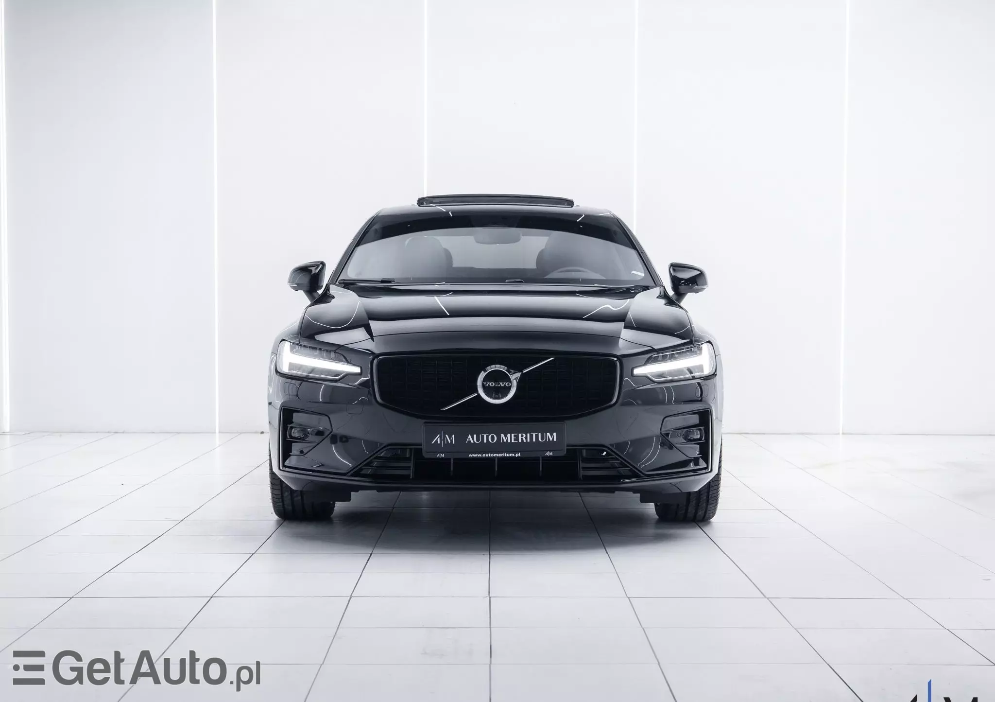 VOLVO S60 B5 B AWD Ultimate Dark