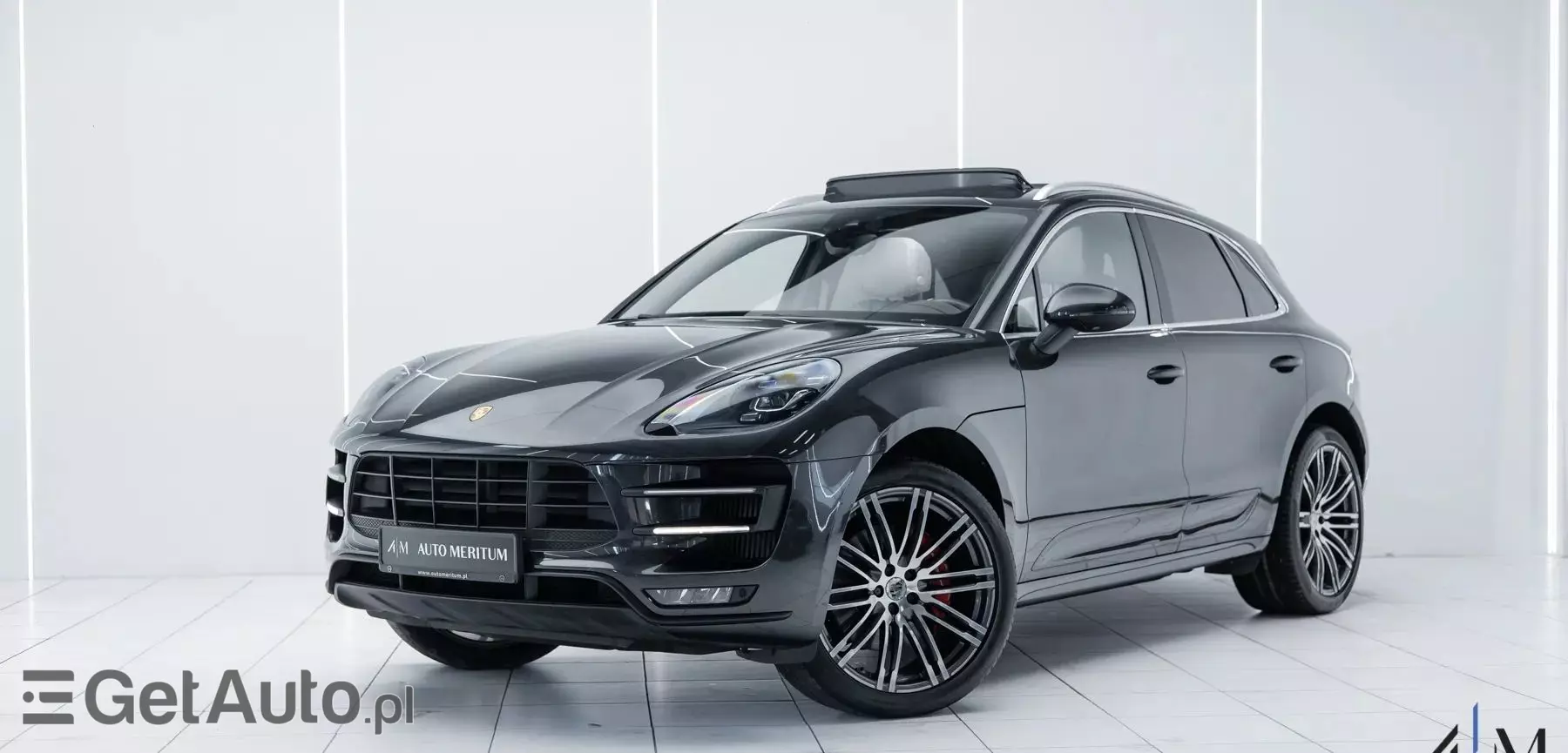 PORSCHE Macan Turbo