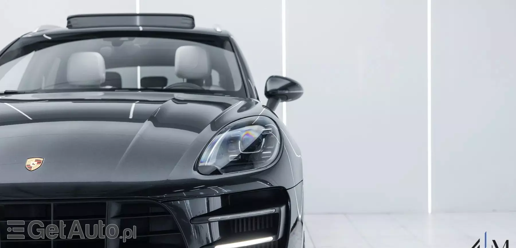 PORSCHE Macan Turbo