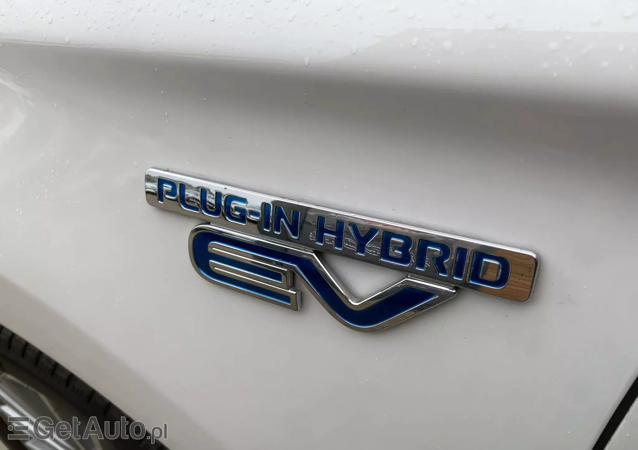 MITSUBISHI Outlander 2.4 4WD Plug-In Hybrid Diamant+