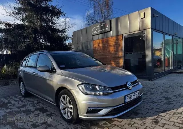 VOLKSWAGEN Golf VII 1.6 TDI BMT Comfortline