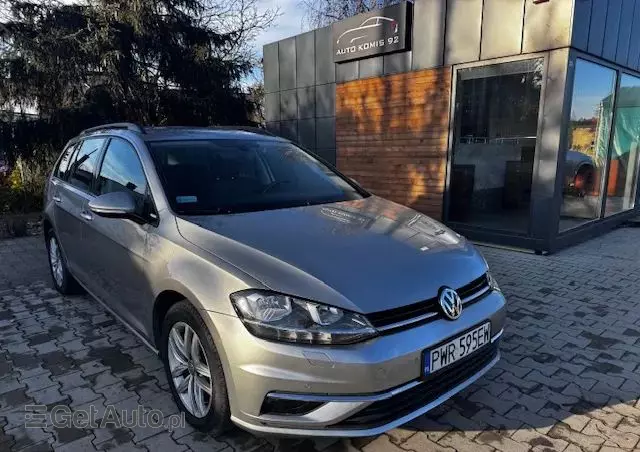 VOLKSWAGEN Golf VII 1.6 TDI BMT Comfortline