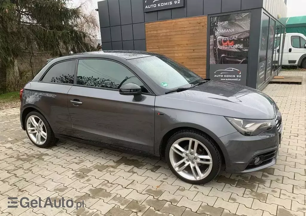 AUDI A1 1.6 TDI S line Sportpaket