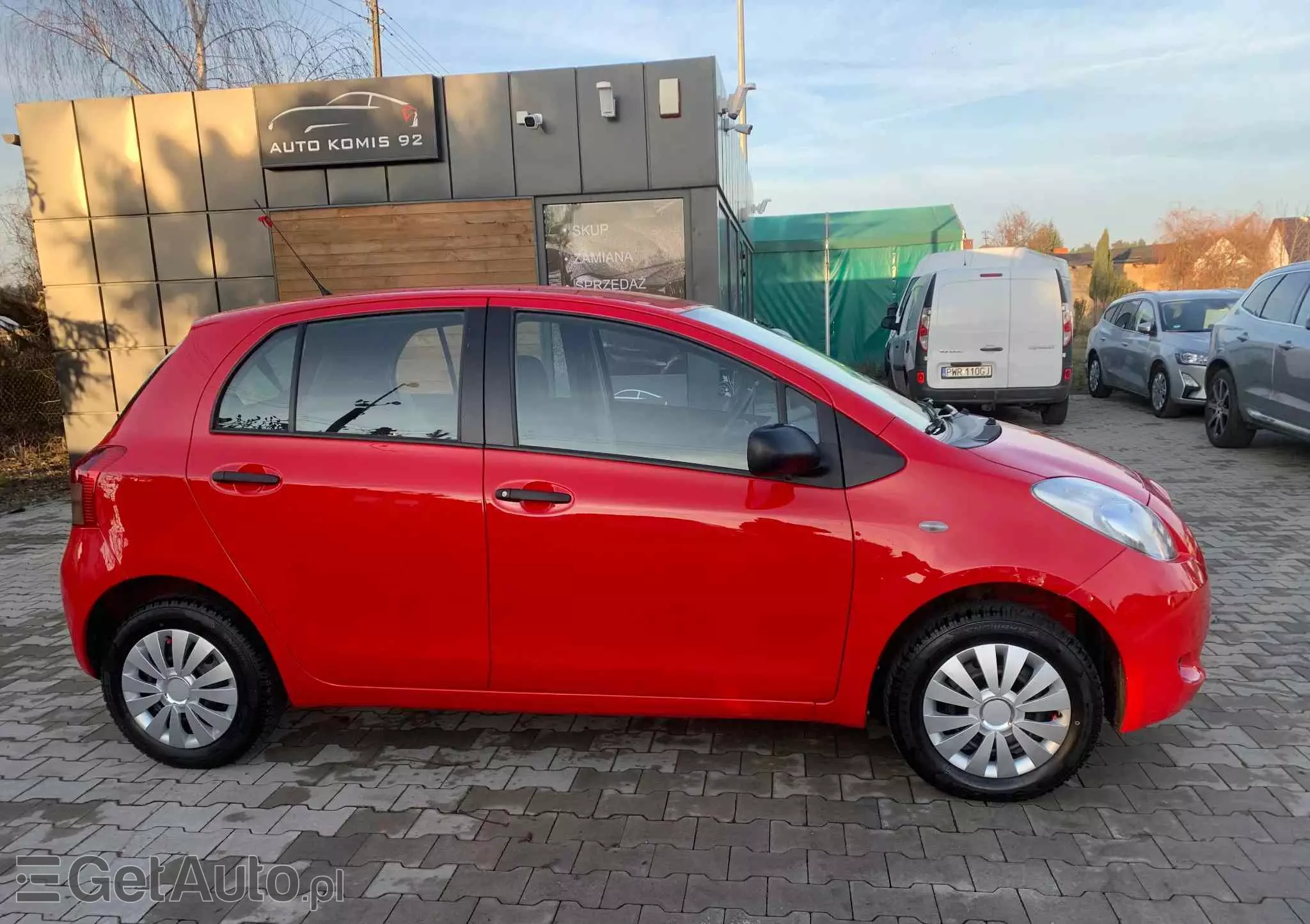 TOYOTA Yaris 1.0 Active