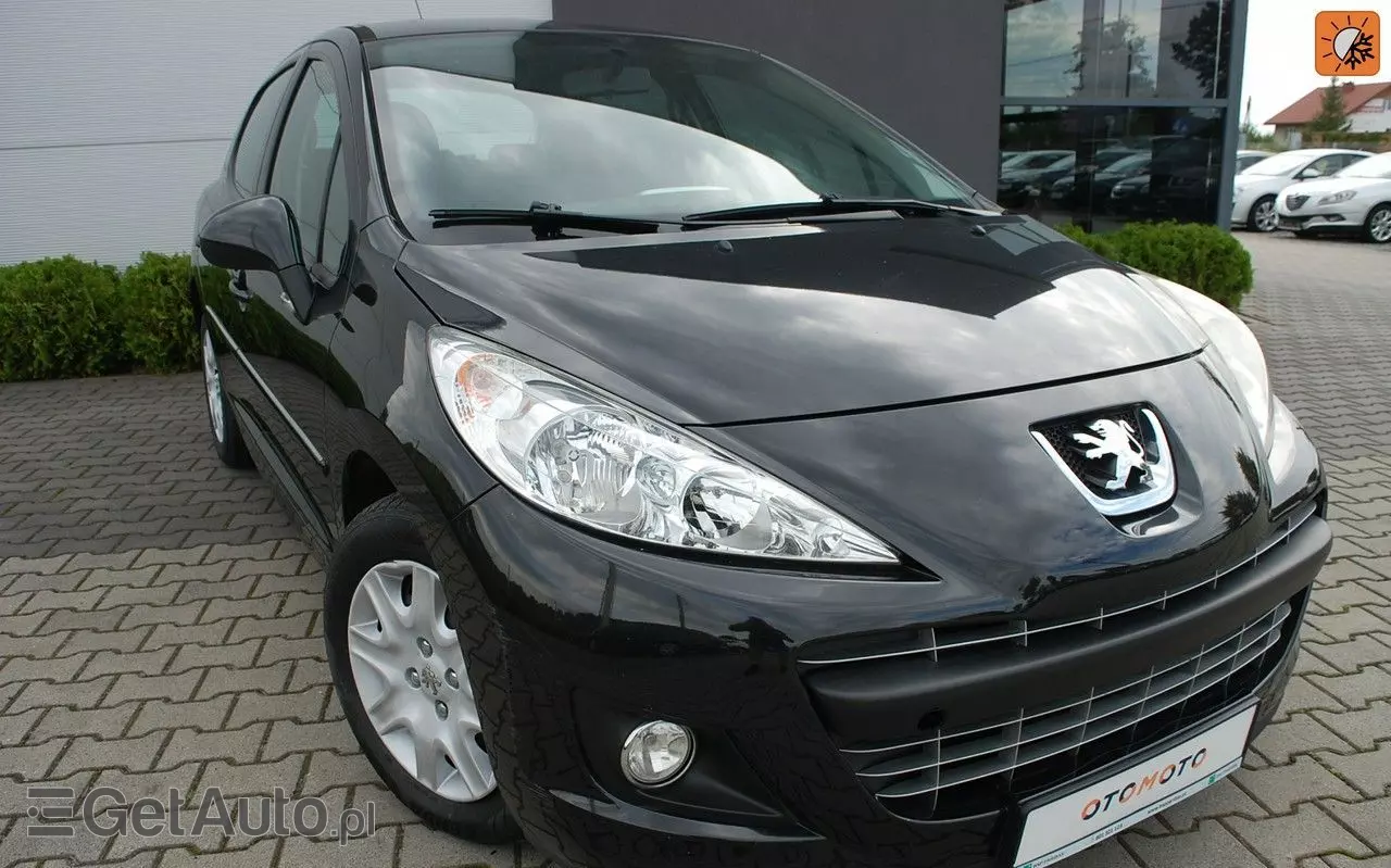 PEUGEOT 207 