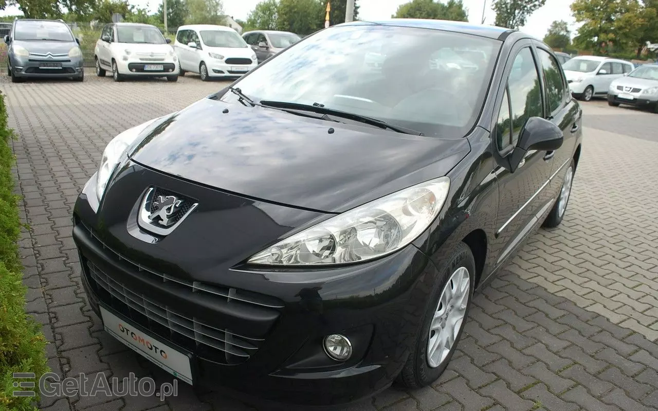 PEUGEOT 207 