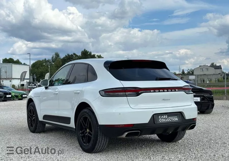 PORSCHE Macan PDK