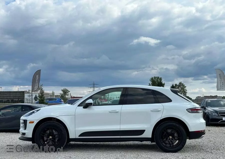 PORSCHE Macan PDK