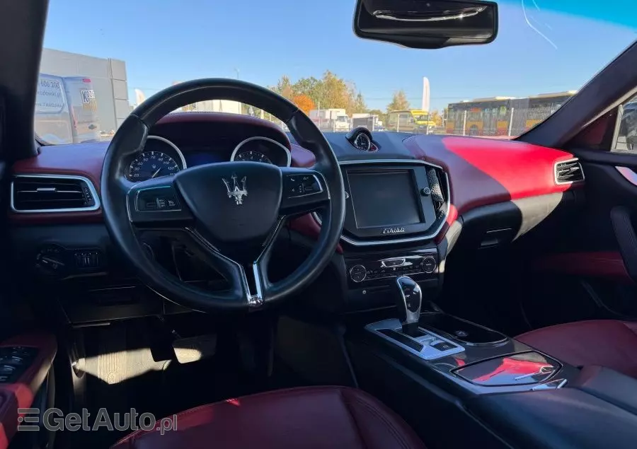 MASERATI Ghibli 