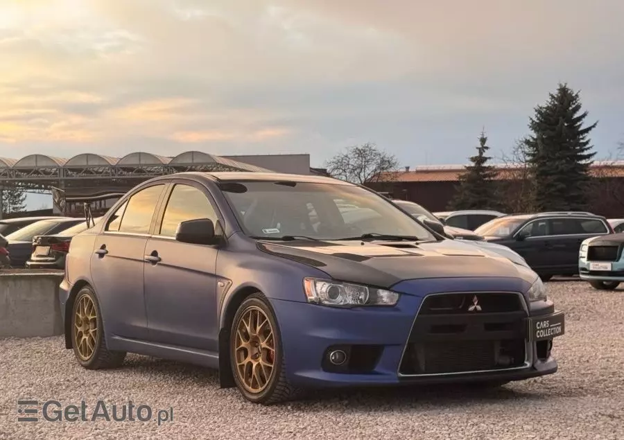 MITSUBISHI Lancer Evolution 