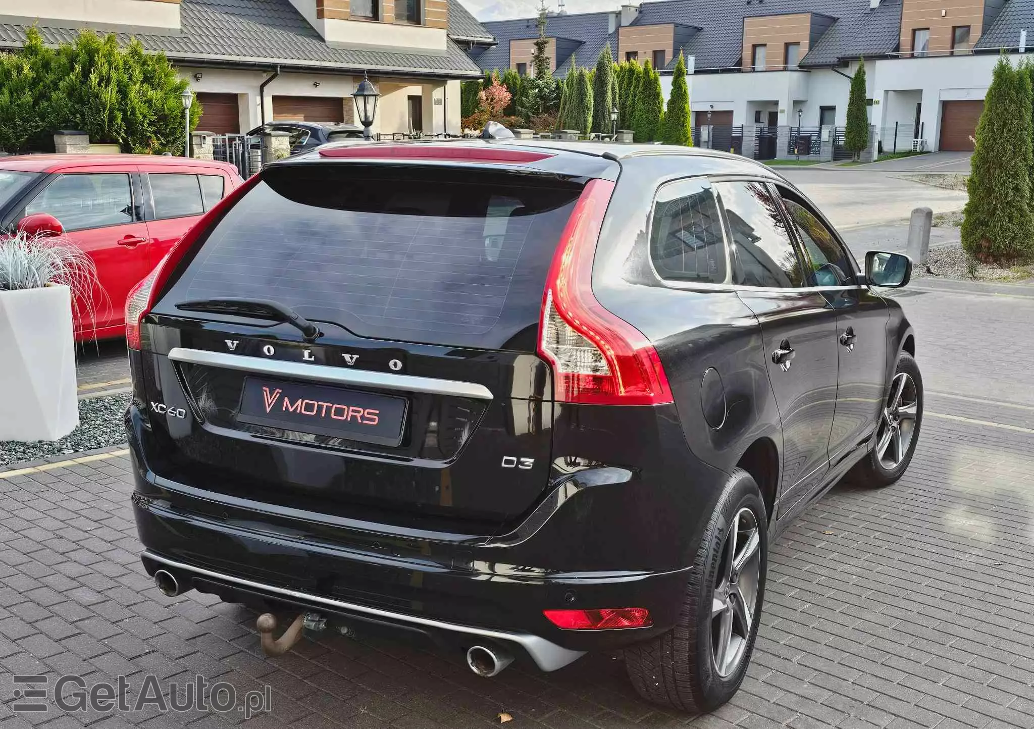 VOLVO XC 60 D3 Drive-E R-Design Momentum