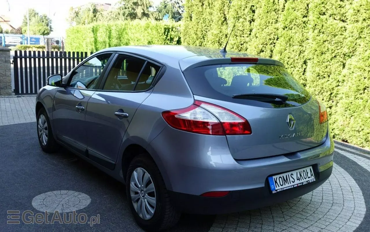 RENAULT Megane 