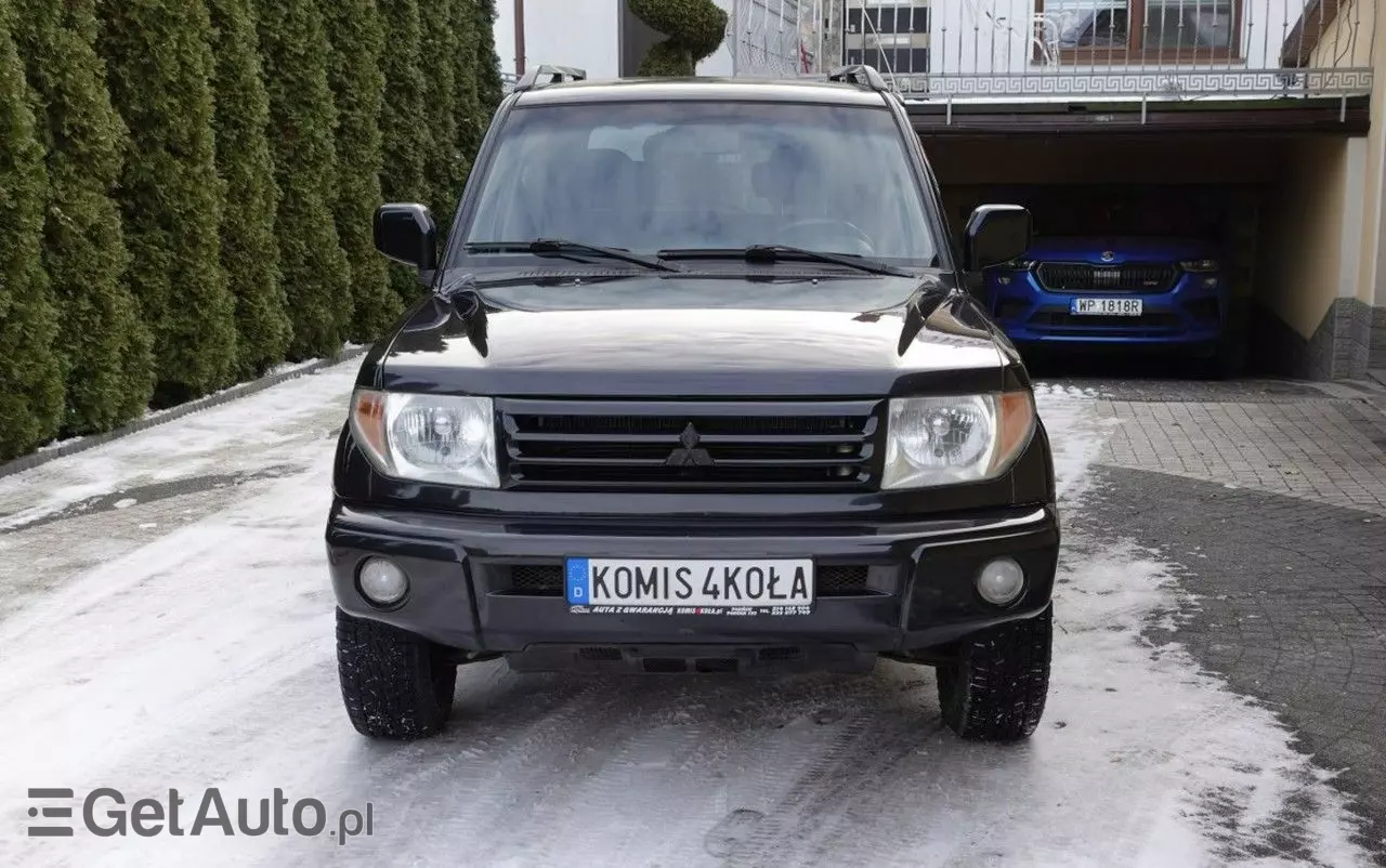 MITSUBISHI Pajero Pinin 