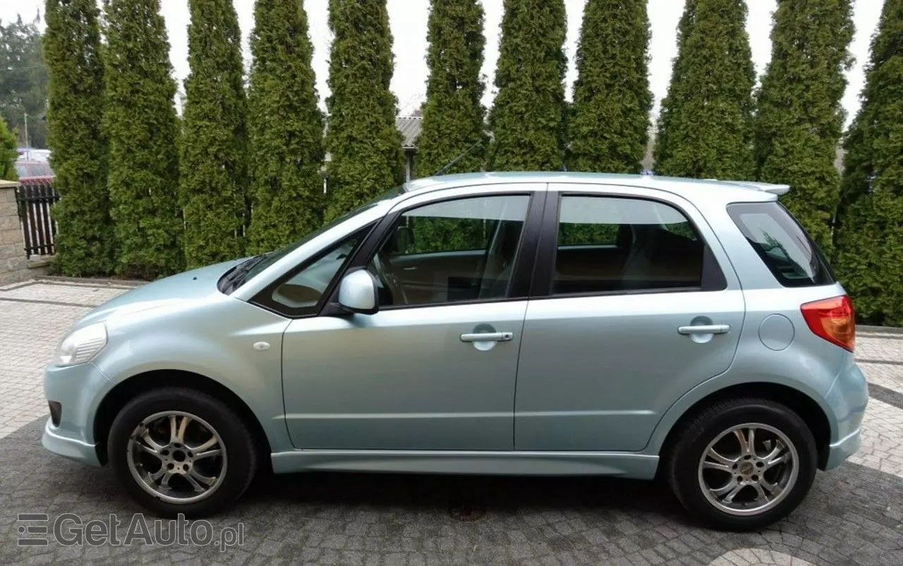 SUZUKI SX4 