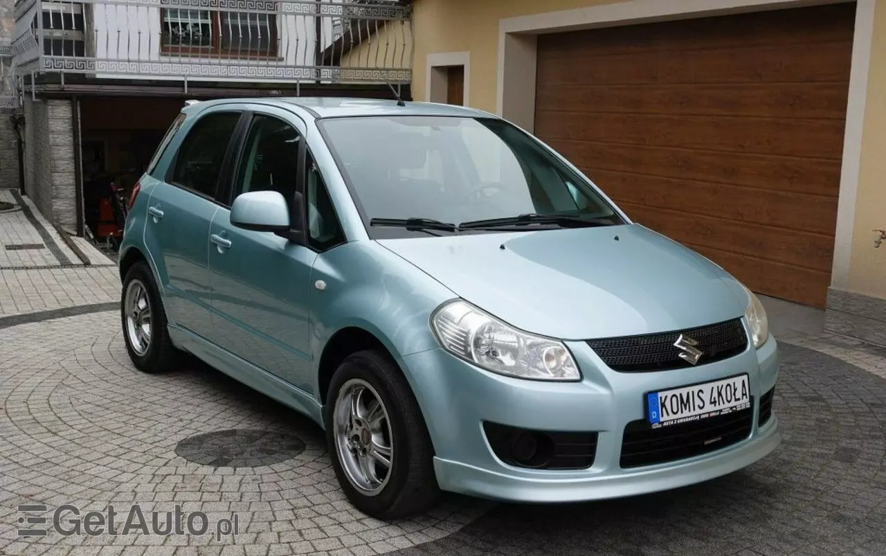 SUZUKI SX4 