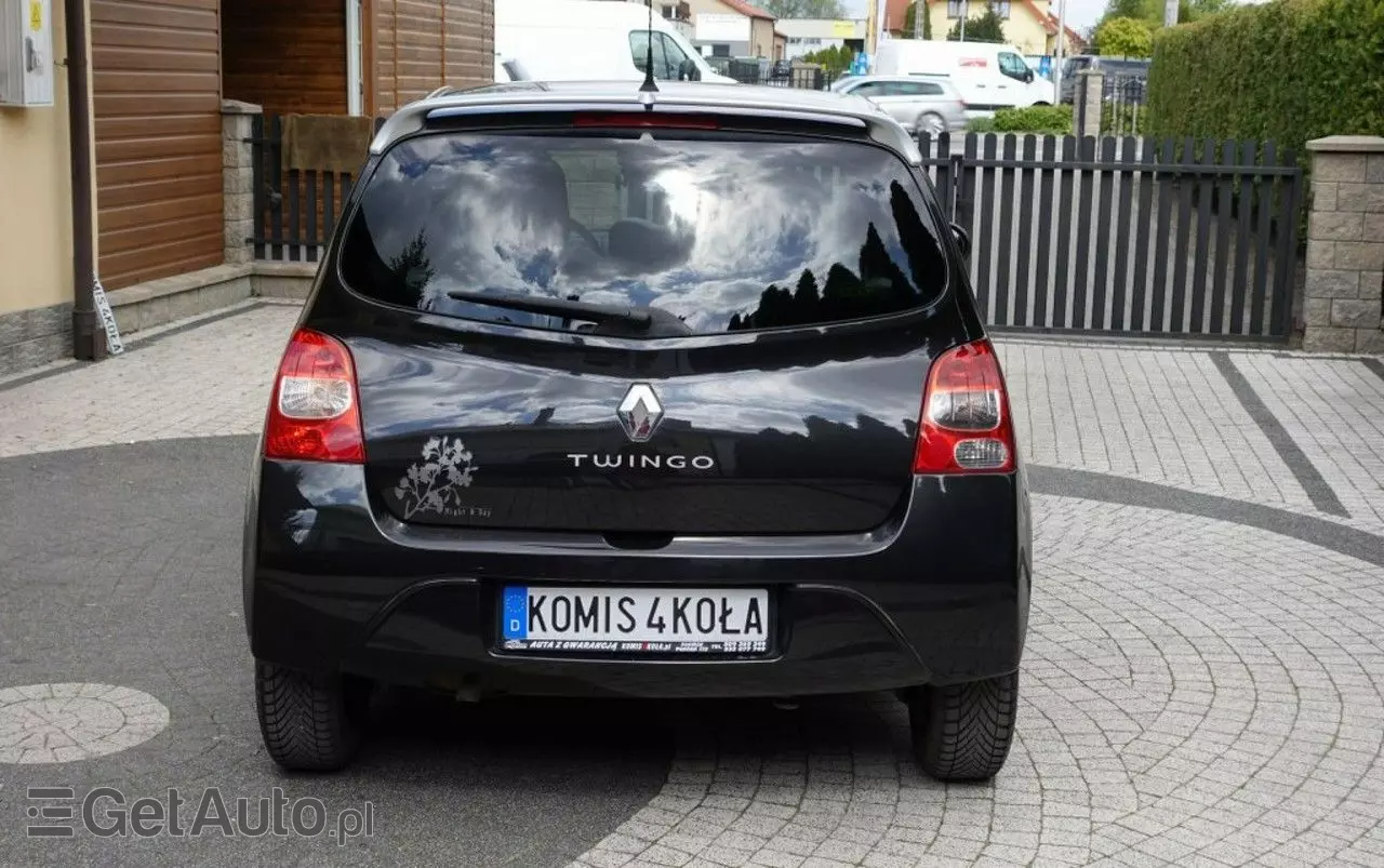 RENAULT Twingo 