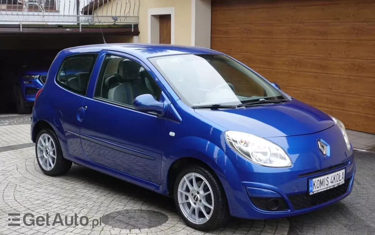 RENAULT Twingo 