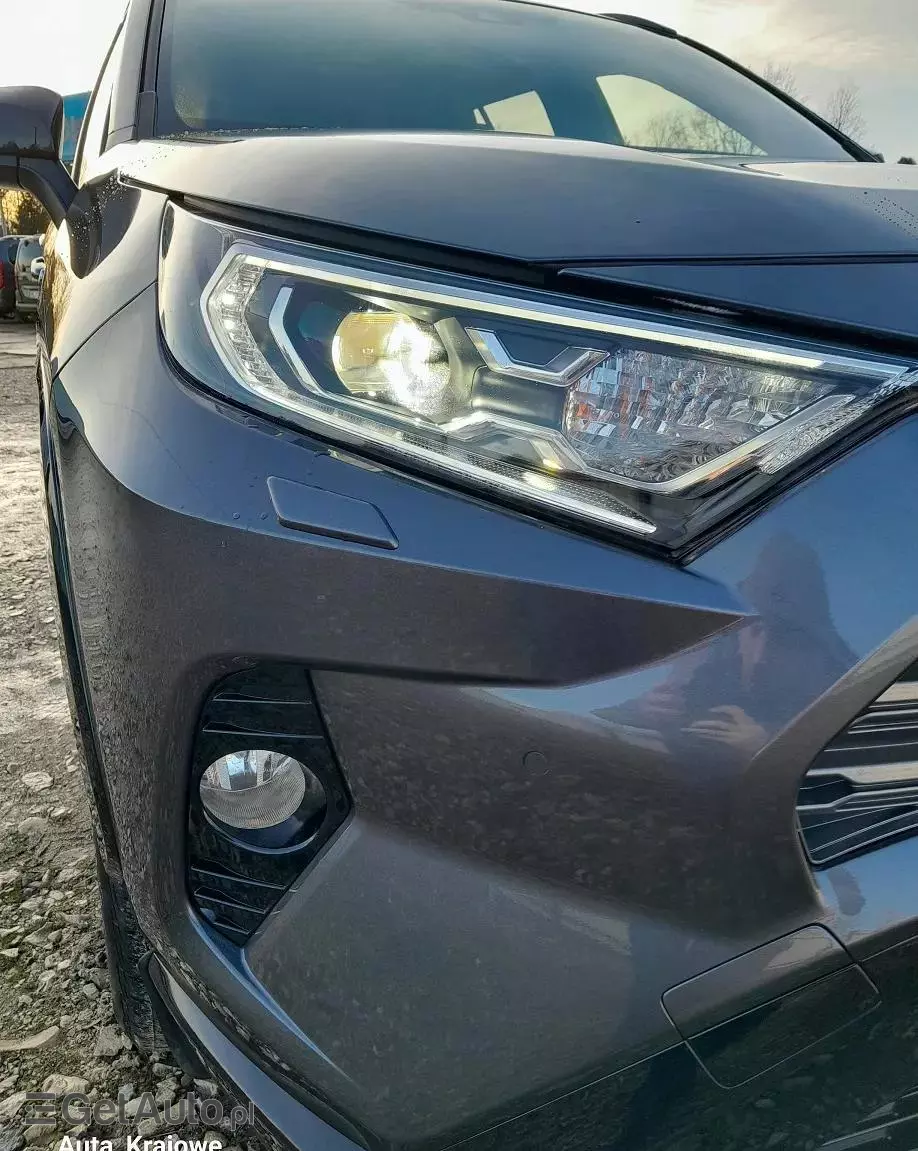 TOYOTA RAV4 2.5 Hybrid Selection 4x4