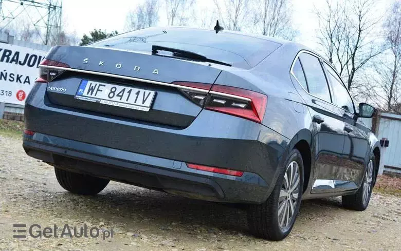 SKODA Superb 2.0 TDI SCR Style DSG