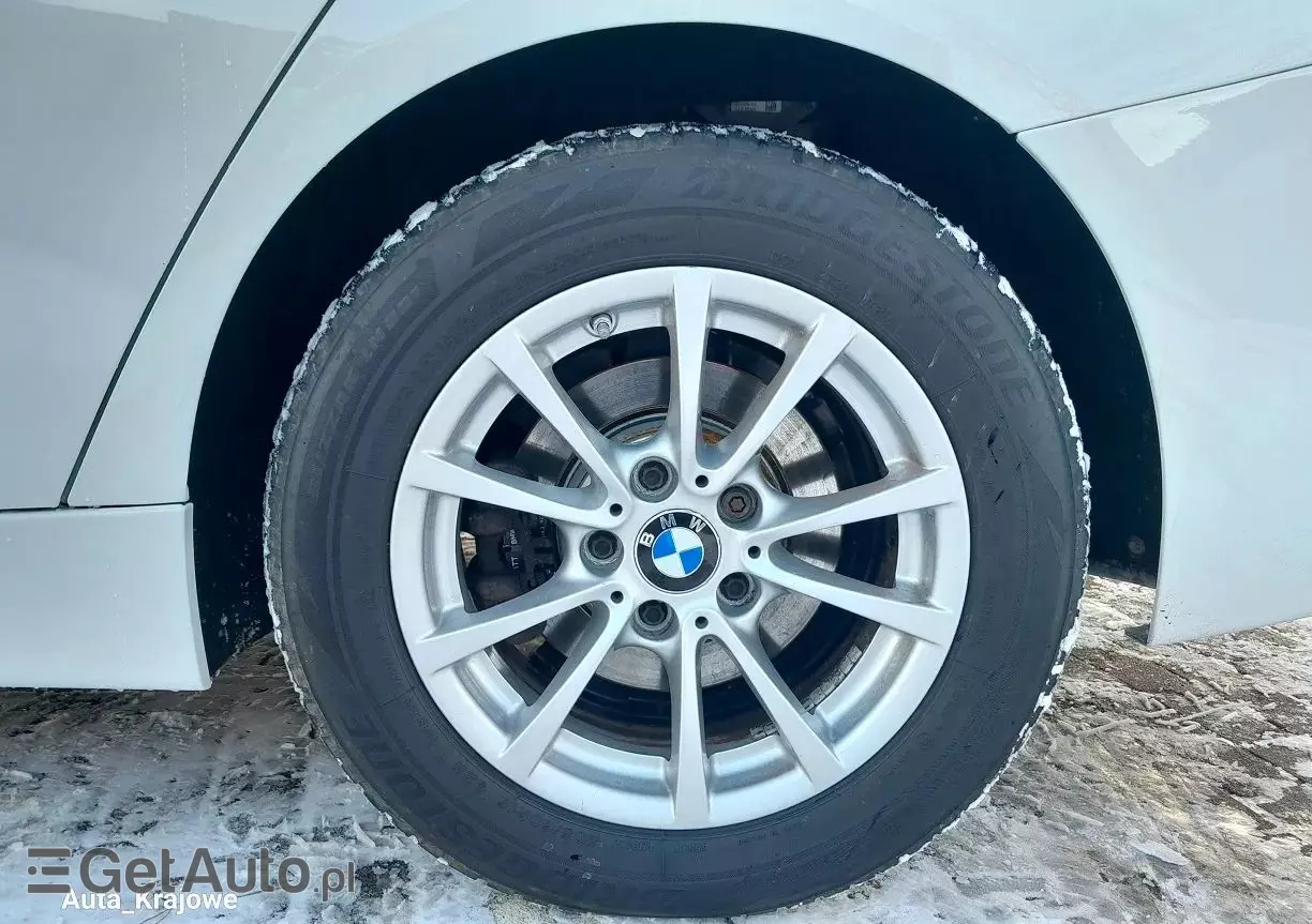 BMW Seria 3 320i GPF xDrive Advantage