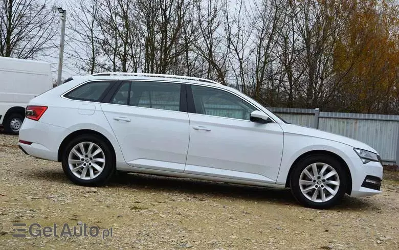 SKODA Superb 1.5 TSI Ambition DSG