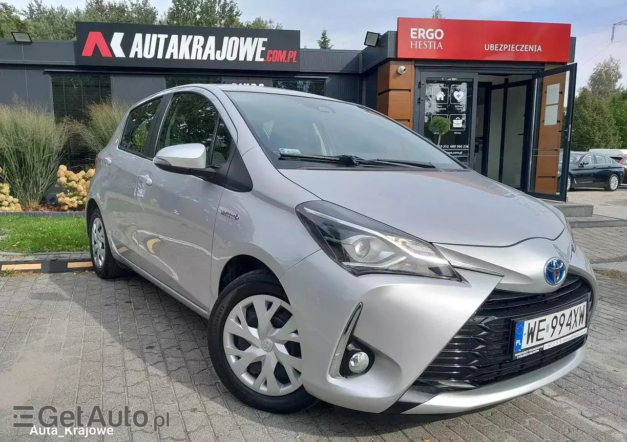 TOYOTA Yaris Hybrid 100 Premium