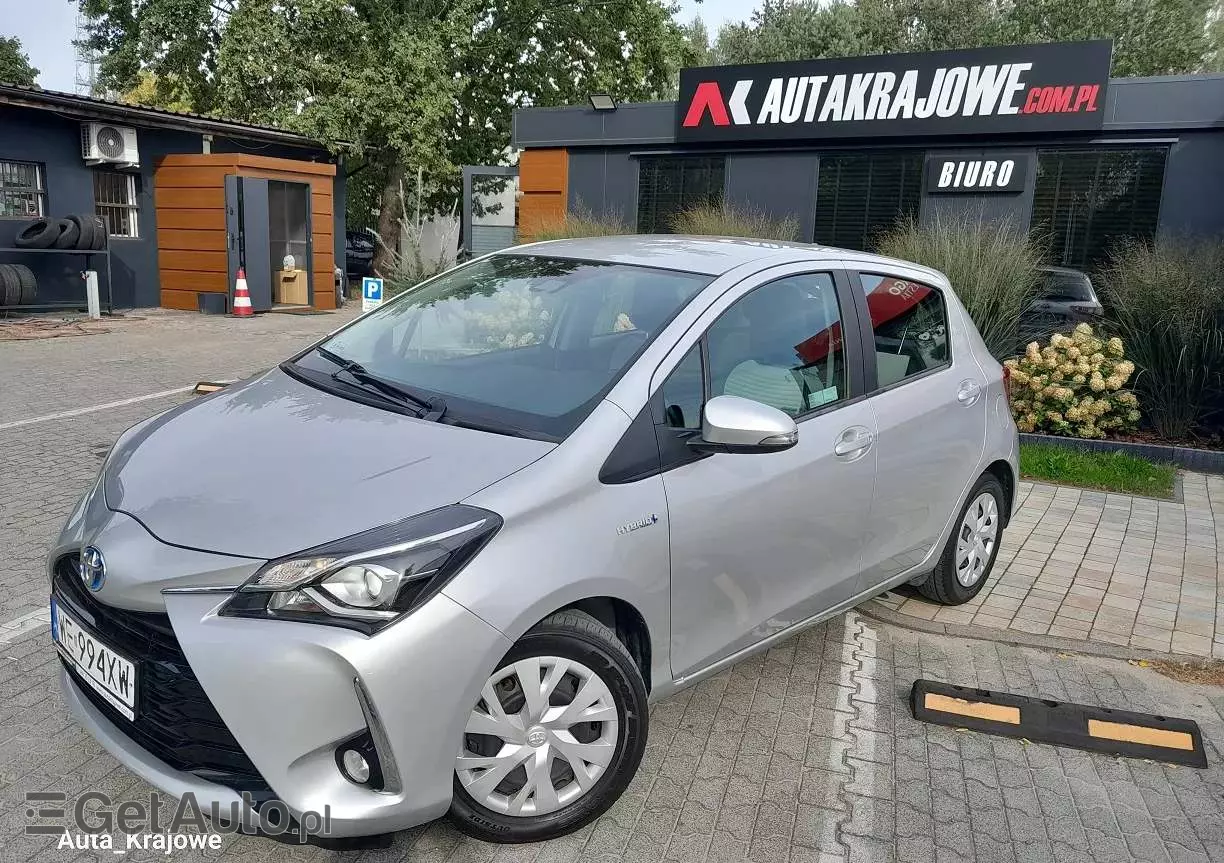 TOYOTA Yaris Hybrid 100 Premium