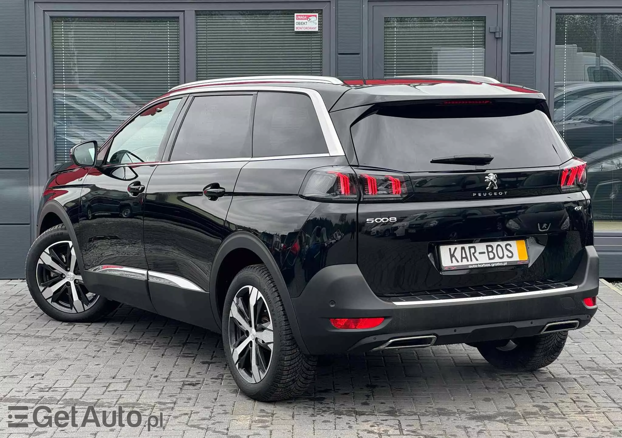 PEUGEOT 5008 BlueHDI 180 EAT6 GT