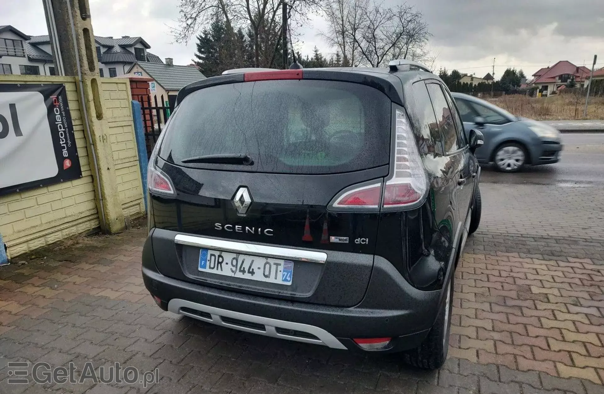 RENAULT Scenic 