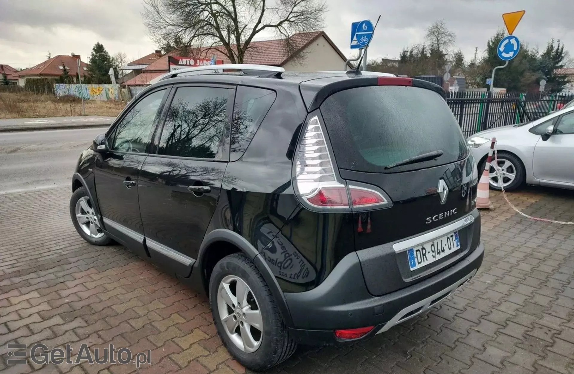 RENAULT Scenic 