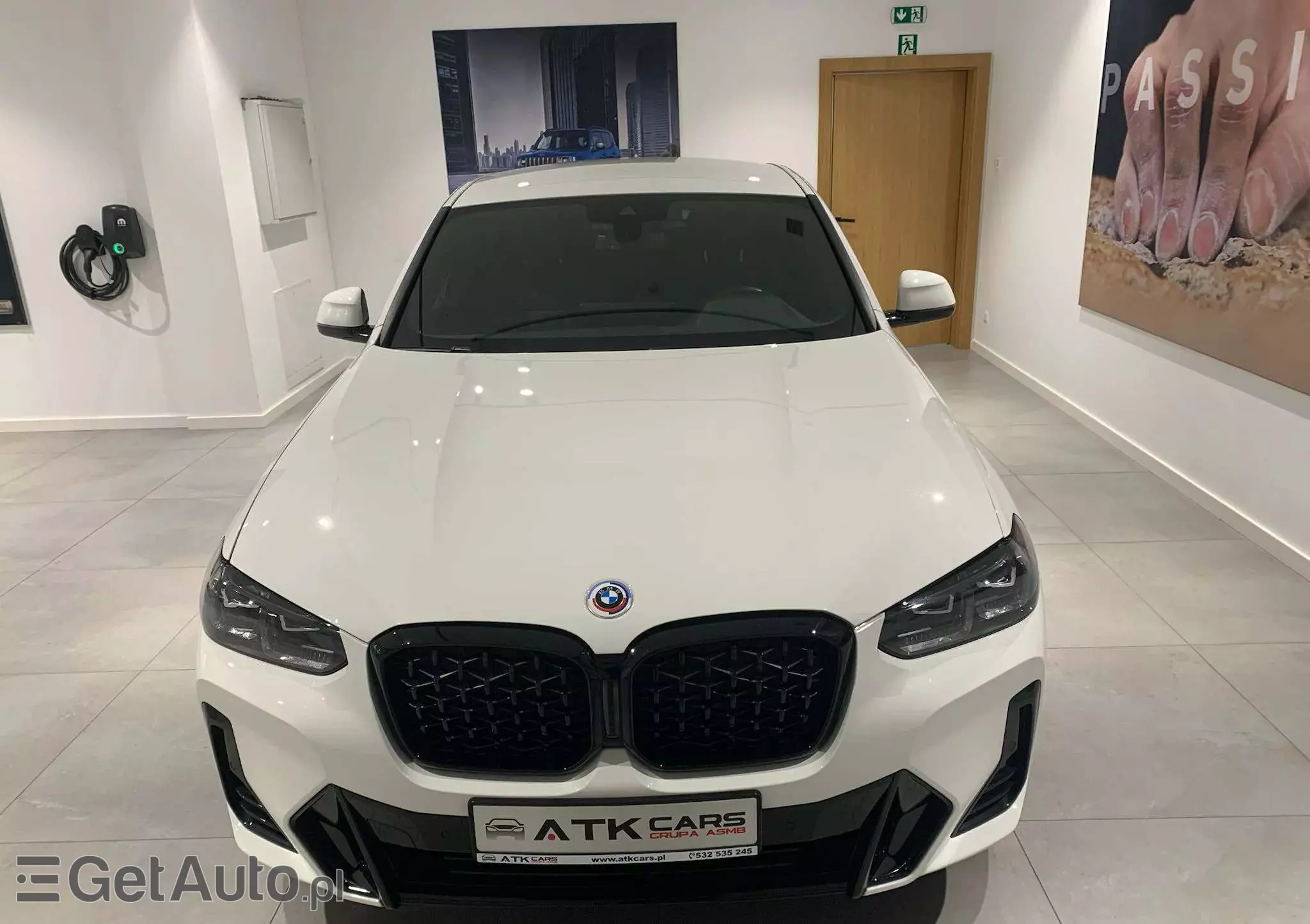 BMW X4 XDrive20i mHEV sport