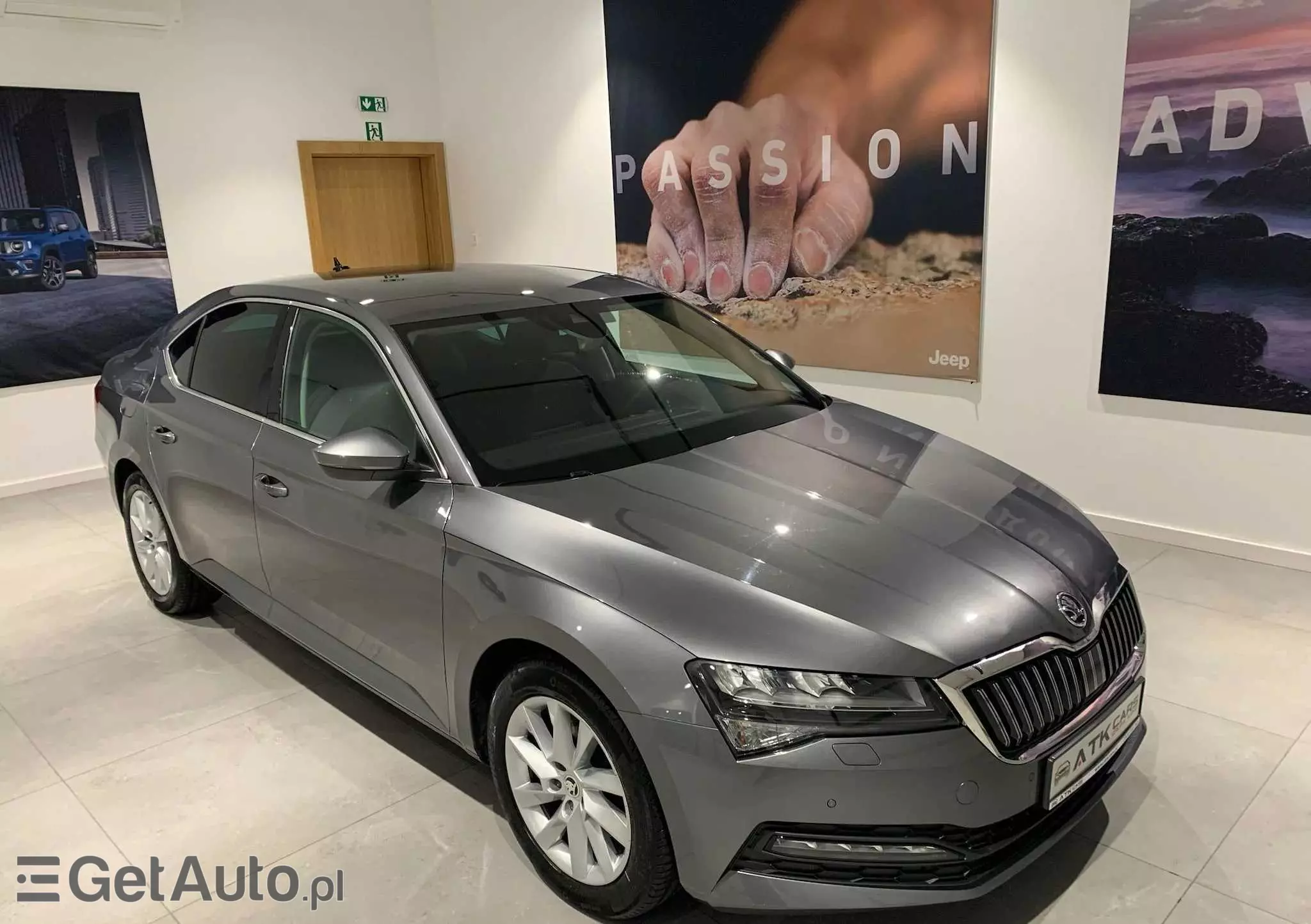 SKODA Superb 