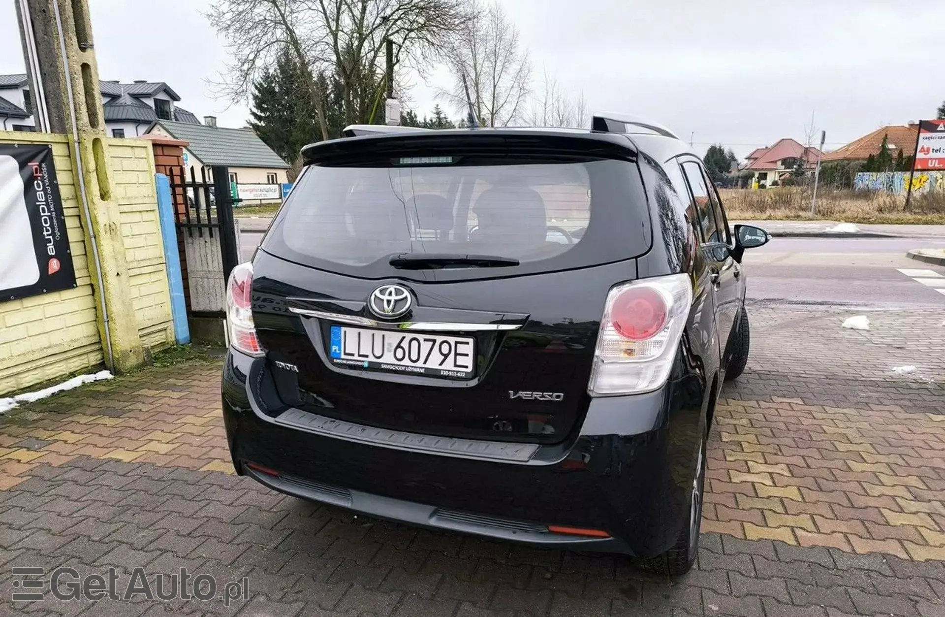 TOYOTA Verso 