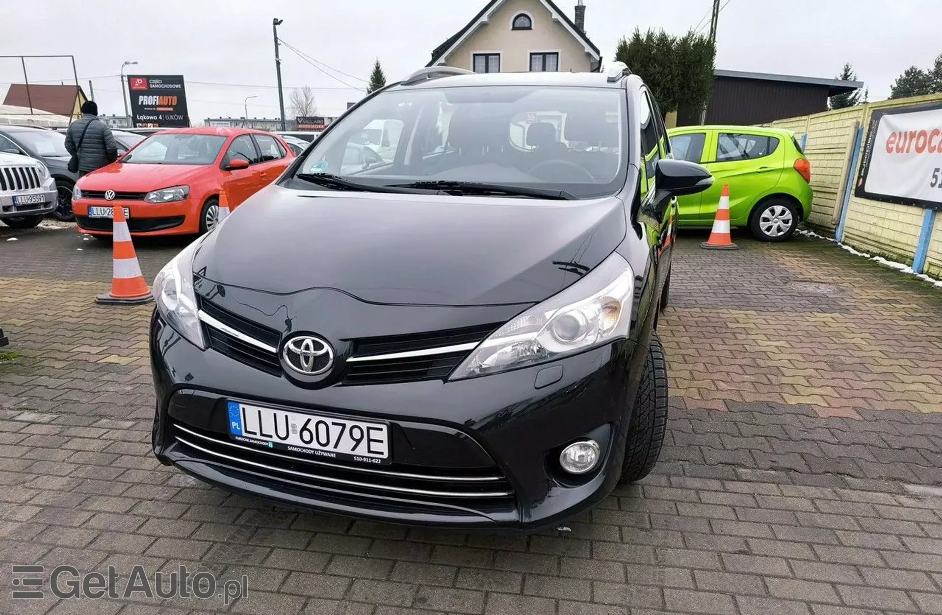 TOYOTA Verso 