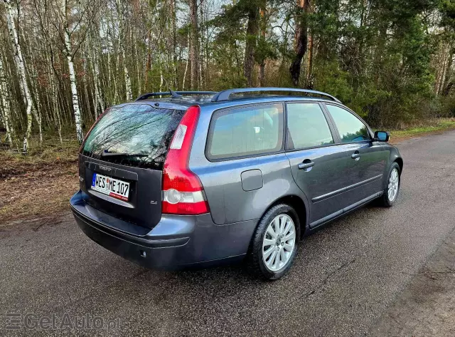 VOLVO V50 2.4 Kinetic