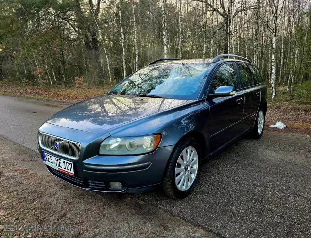 VOLVO V50 2.4 Kinetic