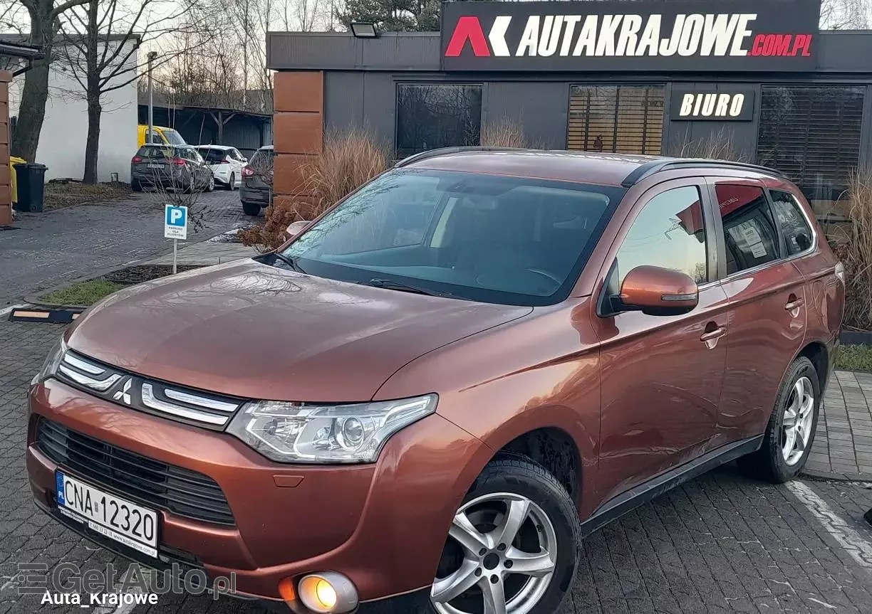 MITSUBISHI Outlander 2.0 Intense