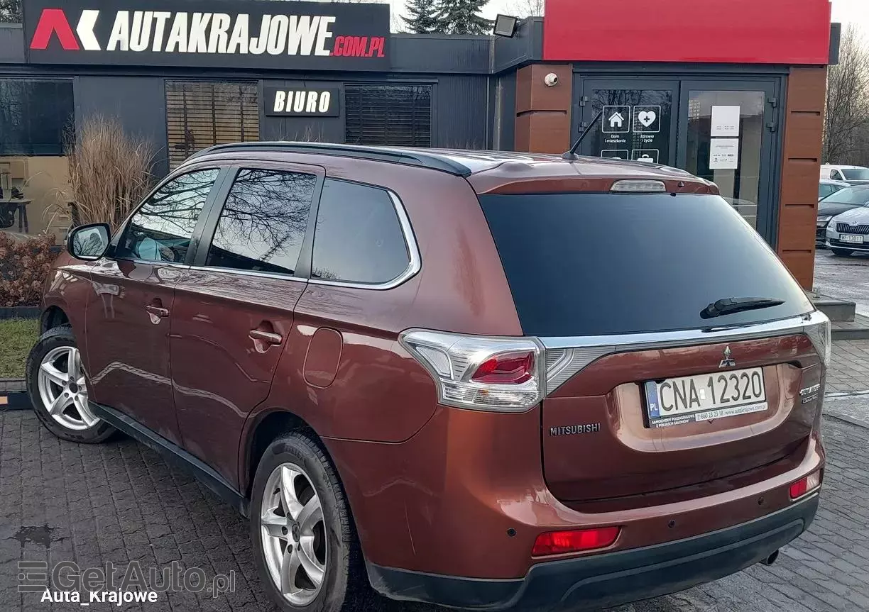 MITSUBISHI Outlander 2.0 Intense