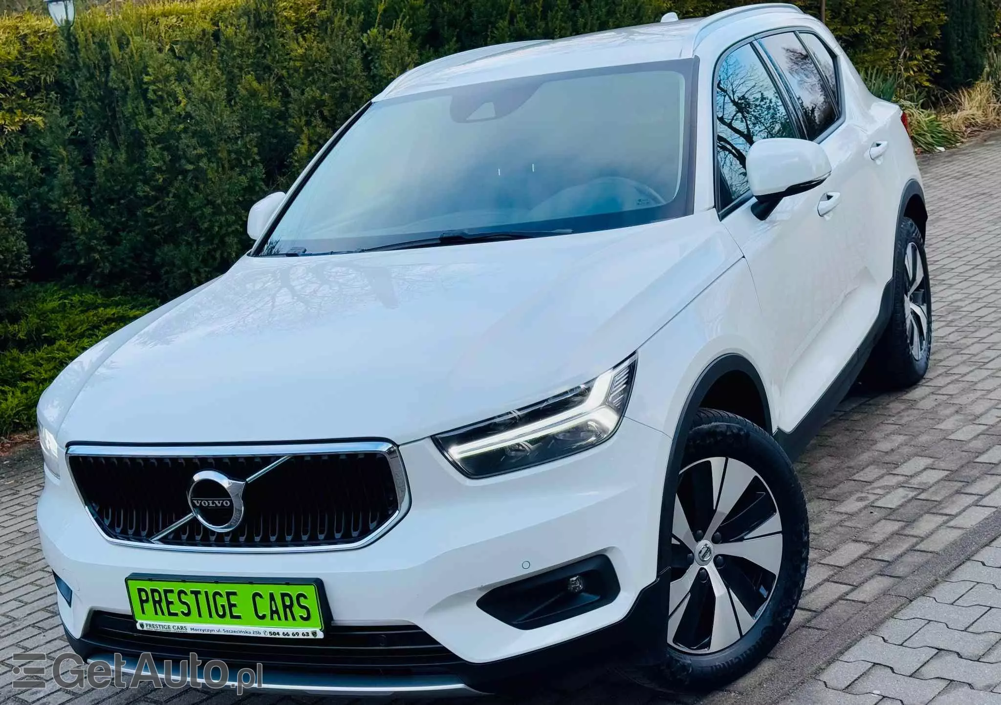 VOLVO XC 40 