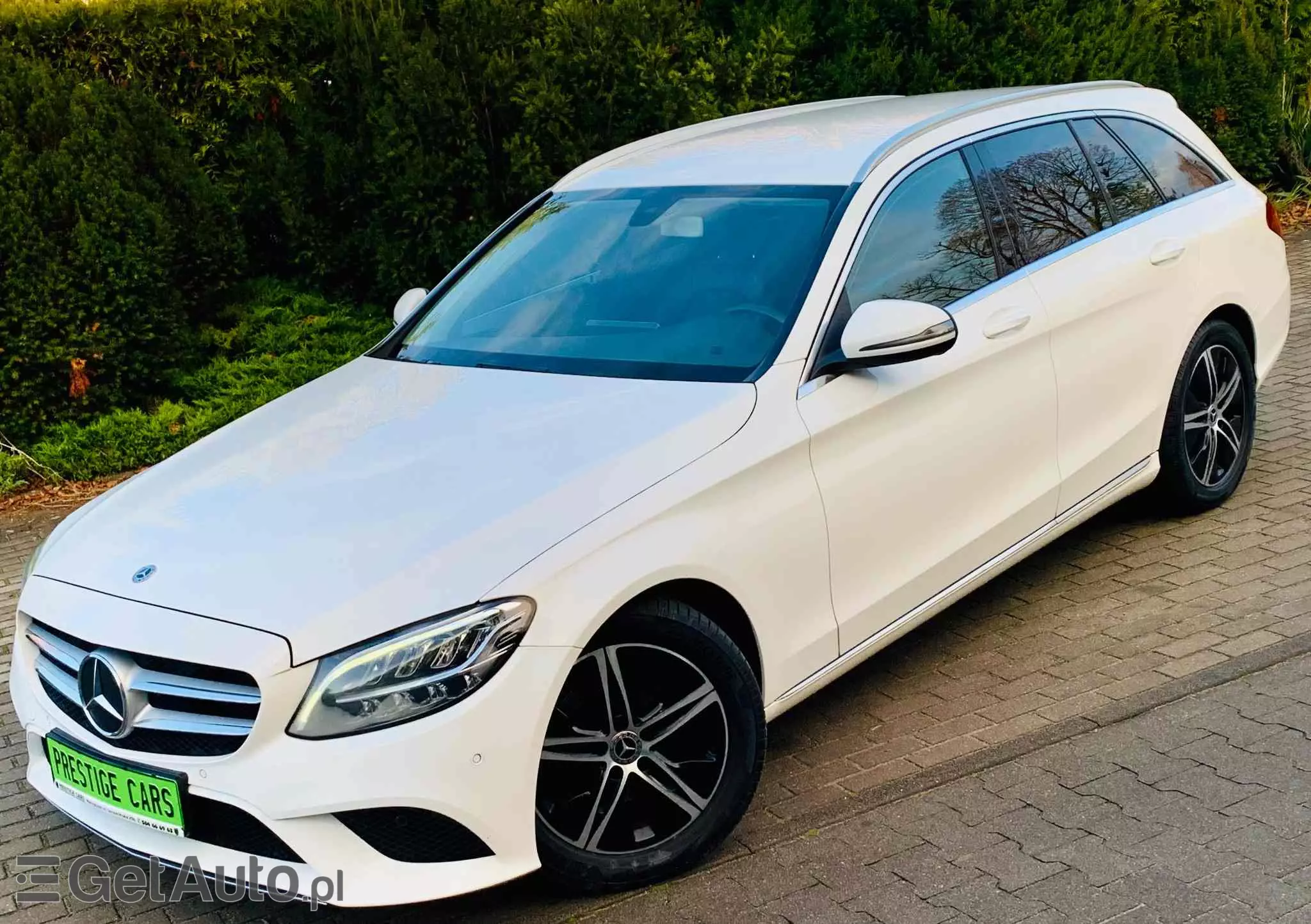 MERCEDES-BENZ Klasa C 220 d T 9G-TRONIC Exclusive