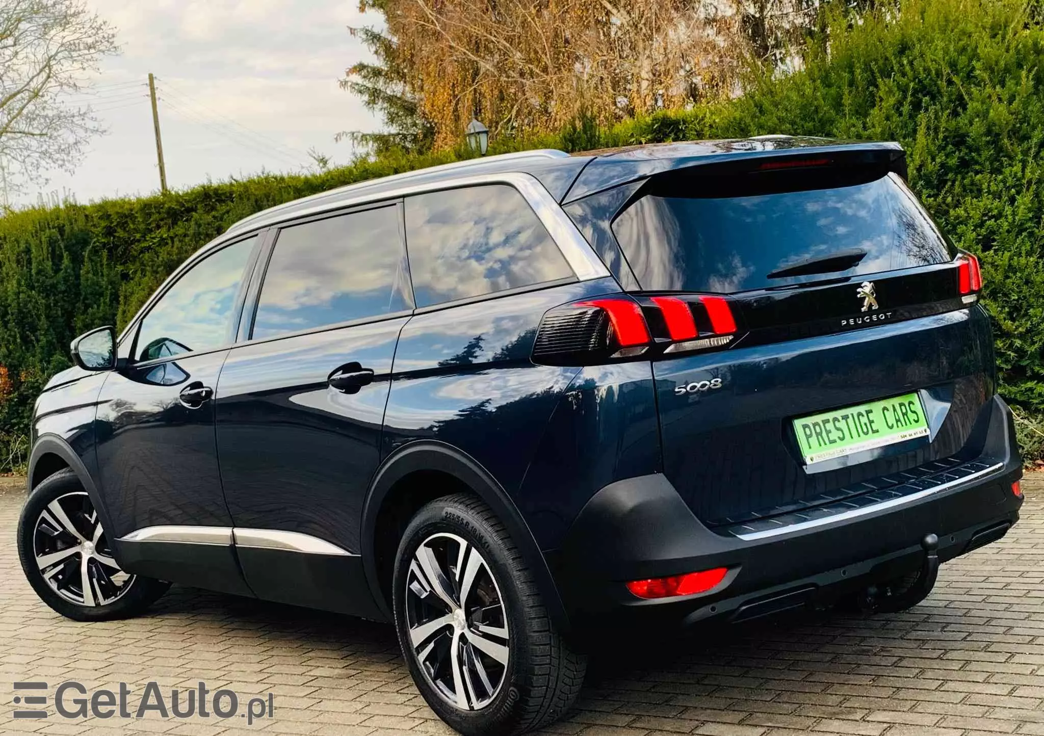 PEUGEOT 5008 1.5 BlueHDi Allure S&S