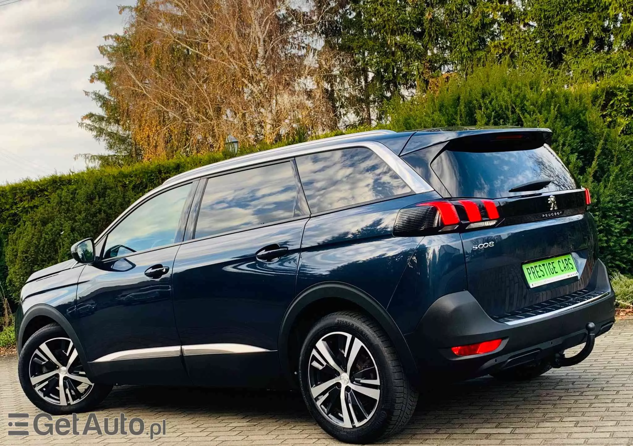 PEUGEOT 5008 1.5 BlueHDi Allure S&S