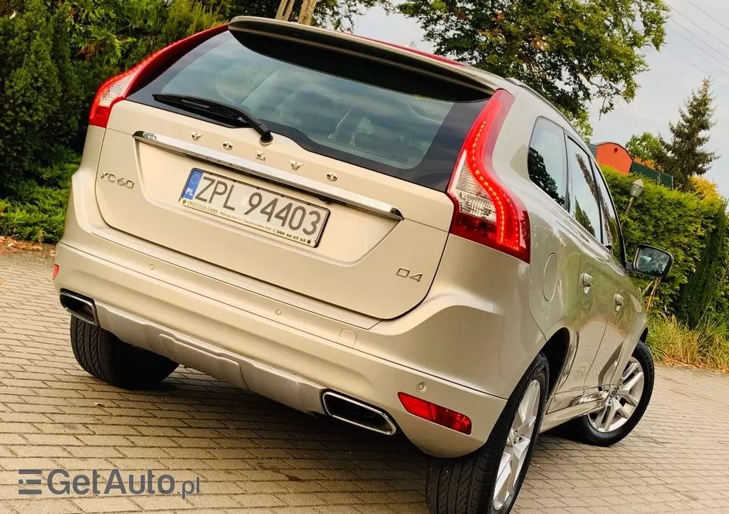 VOLVO XC 60 D4 Summum