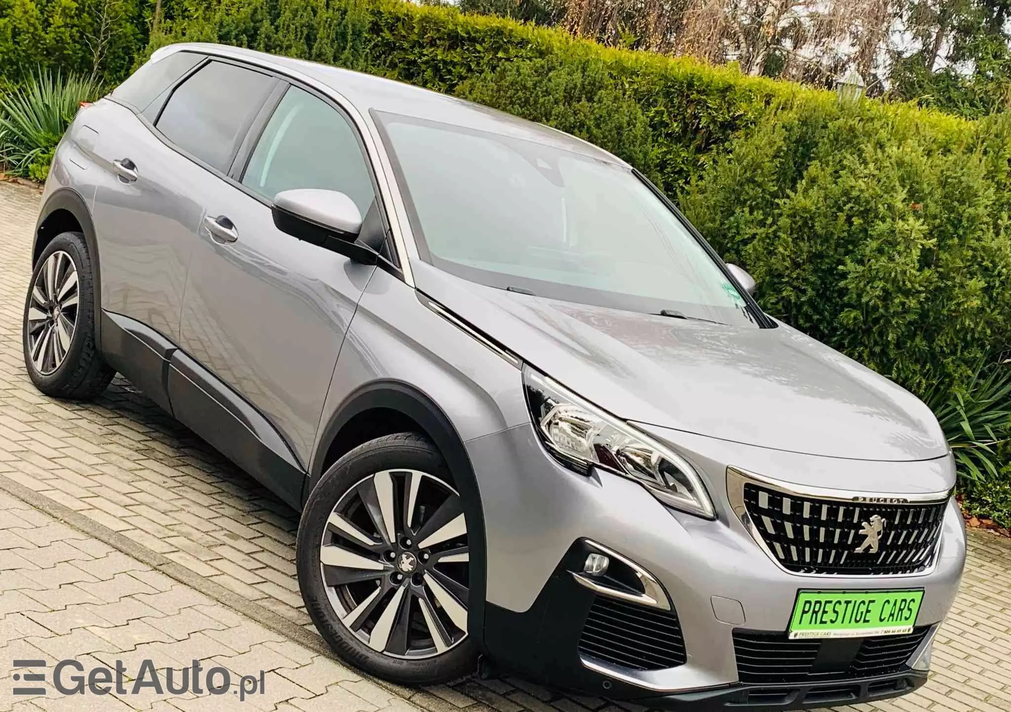 PEUGEOT 3008 1.2 PureTech Allure S&S EAT8