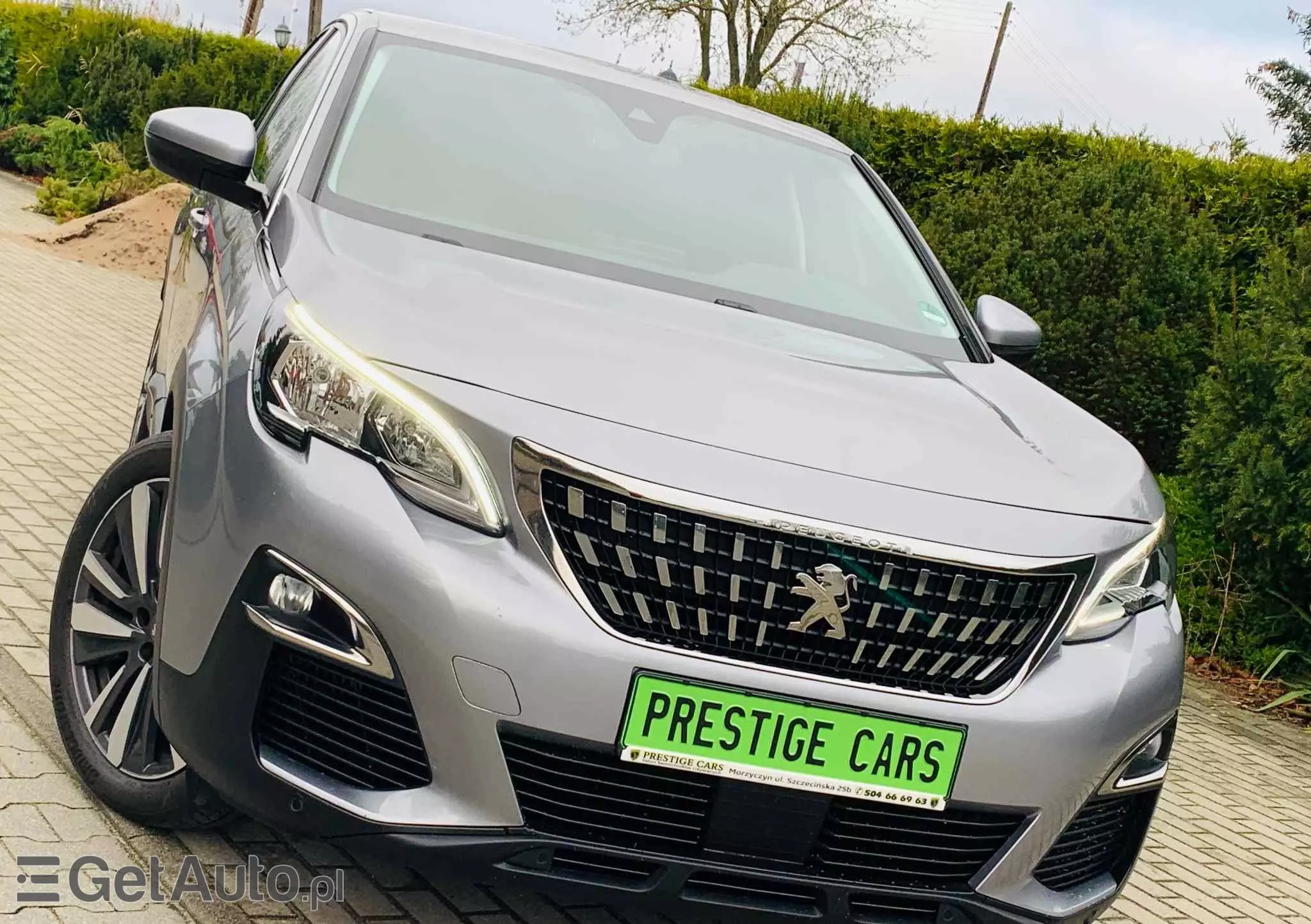 PEUGEOT 3008 1.2 PureTech Allure S&S EAT8